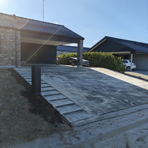 Ny belægning til indkørsel og carport