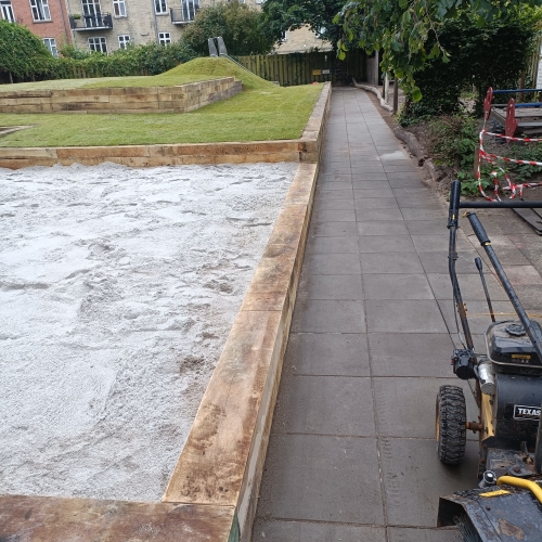 Anlægsentreprise af belægning