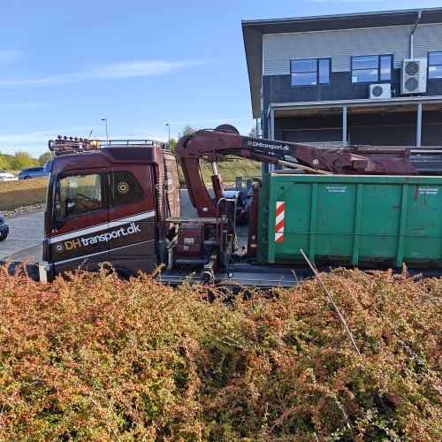 Anlægsentreprise lastbil