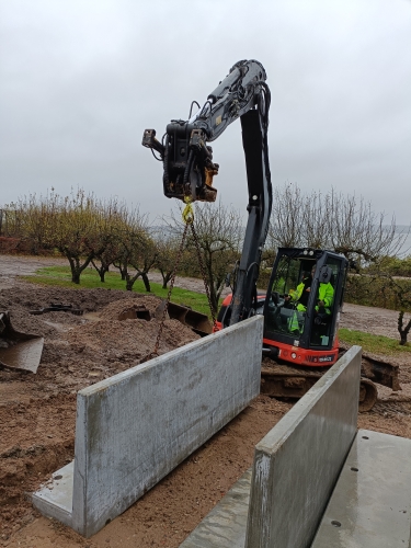 Anlægsentreprise støttemur